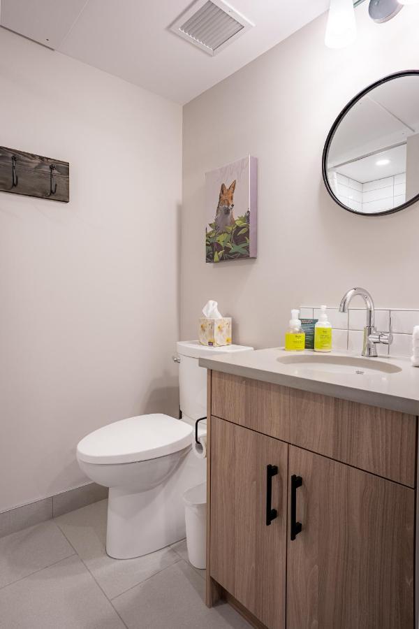 Basecamp Suites Banff Bagian luar foto